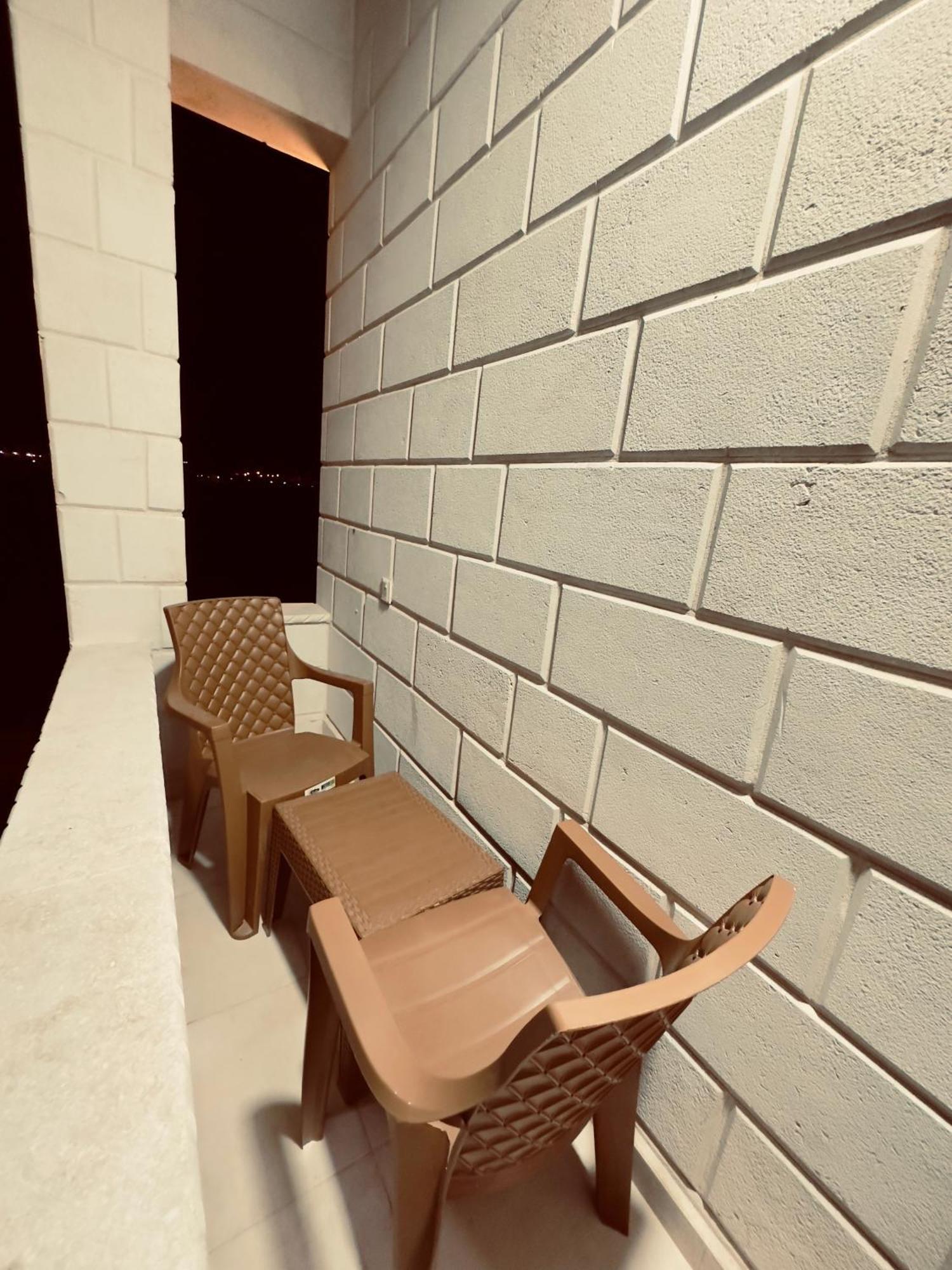 Eng-Murjan Apartment Акаба Экстерьер фото